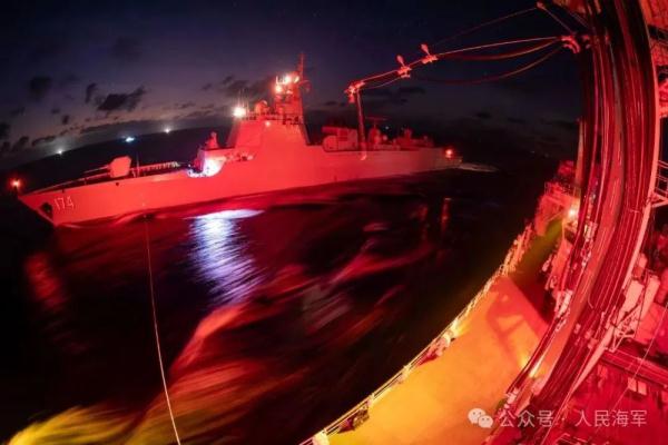 万吨大驱遵义舰，最新训练画面来了