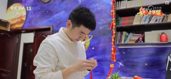 值得期待!把理想“揉进”太空 值得期待!把理想“揉进”太空