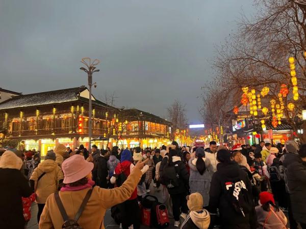 旅行过年是一种什么体验?来这些地方看看就知道了 旅行过年是一种什么体验?来这些地方看看就知道了