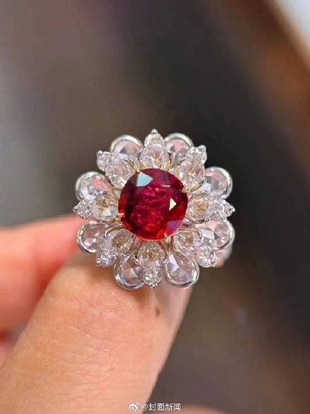 彩宝价格翻倍上涨:1克拉彩宝涨价上万元 彩宝价格翻倍上涨:1克拉彩宝涨价上万元