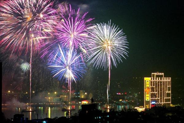 事关大年初一烟花汇演！广州这些路段将采取临时交通管制