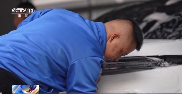 8年洗了10万辆车 这群“喜憨儿”靠自己赢得尊重