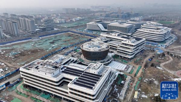 新华全媒+｜在雄安新区启动区感受“拔节生长”脉动