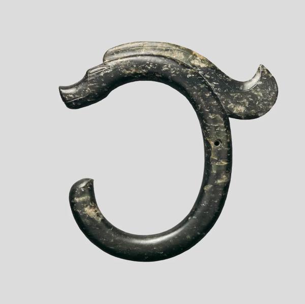 在考古遗址,与龙邂逅 在考古遗址,与龙邂逅