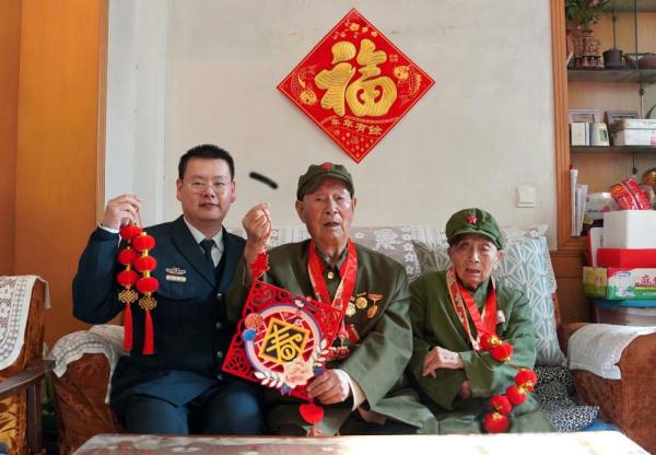 我家有老兵·新春特辑丨耄耋老兵的春节祝福,来了! 我家有老兵·新春特辑丨耄耋老兵的春节祝福,来了!