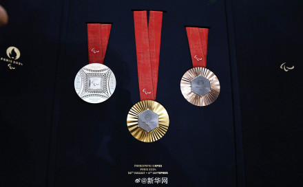 巴黎奥运奖牌亮相