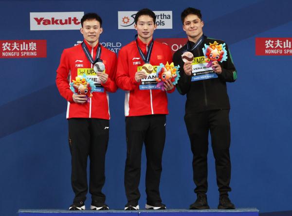 游泳世锦赛|王宗源、谢思埸包揽男子3米板冠亚军 游泳世锦赛|王宗源、谢思埸包揽男子3米板冠亚军