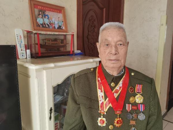 我家有老兵·新春特辑丨耄耋老兵的春节祝福,来了! 我家有老兵·新春特辑丨耄耋老兵的春节祝福,来了!