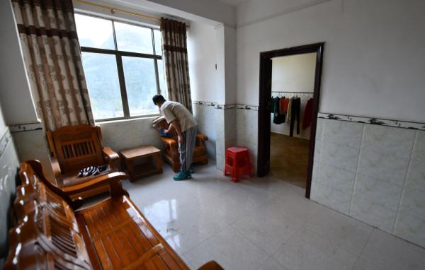 11年前，“摩托大军”里寡言少语的他，如今吐露心声