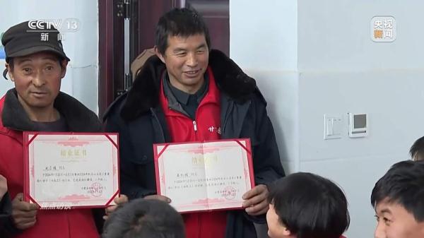 积石山近6万名受灾群众如何过上安心年？记者探访