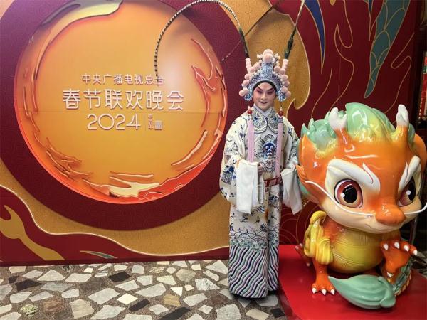 就在今晚！这些来自上海的演员们要放大招啦，还有一片“天鹅海洋”将美翻观众