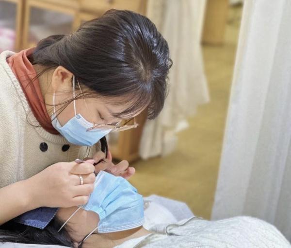 新春走基层｜美容美发店里的新年味儿