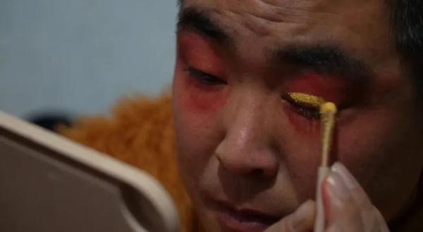 过年零食炫不停?这里的“猴王”发话了 过年零食炫不停?这里的“猴王”发话了