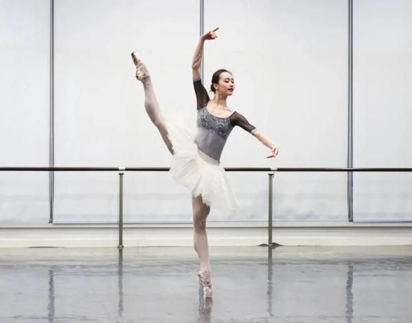 就在今晚！这些来自上海的演员们要放大招啦，还有一片“天鹅海洋”将美翻观众