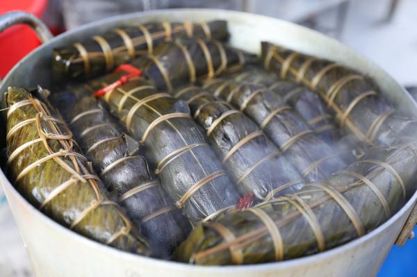 广西北海侨港长粽香：大火煮12小时 值得等待的美味