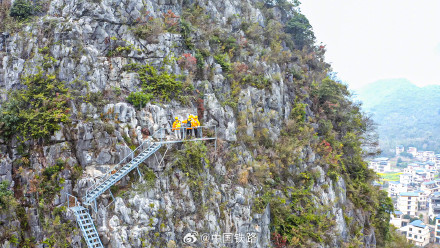 穿越46座峰峦的守护者