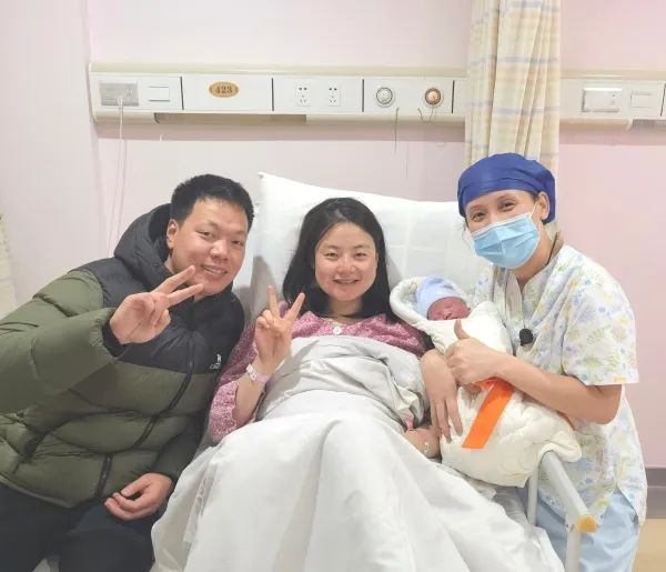 大年初一 “龙”重登场！龙宝宝挨个降临啦！