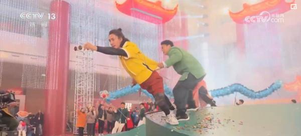 争春 展现精气神，尽显春日万物竞发勃勃生机