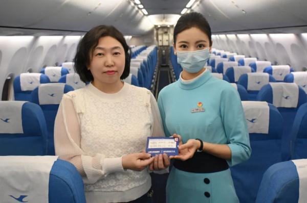 除夕夜，万米高空，天津医生挺身而出！