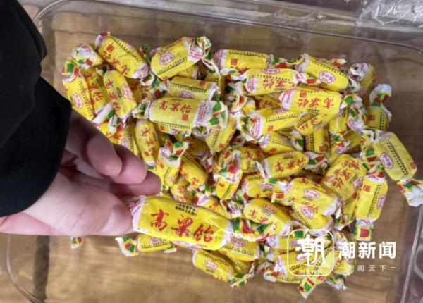 曾是年货顶流！走亲戚就盼着来一口，如今却打折卖，"都不爱吃了？"