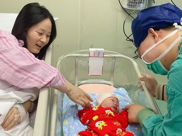 大年初一 “龙”重登场！龙宝宝挨个降临啦！