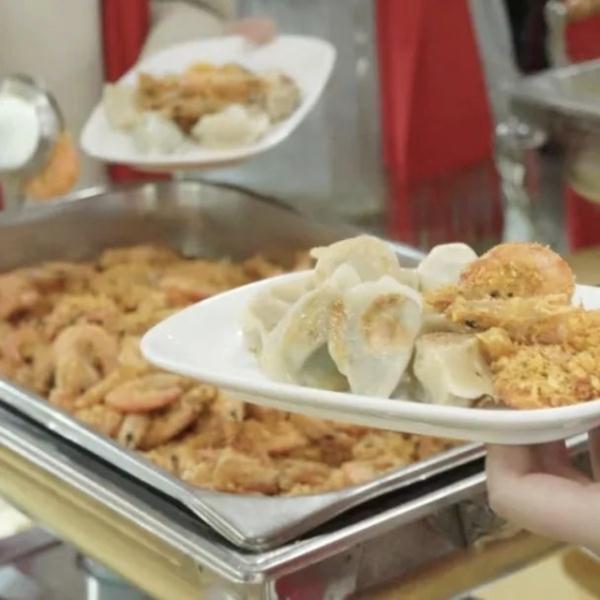 广东高校花样年夜饭暖胃又暖心,你想吃哪家? 广东高校花样年夜饭暖胃又暖心,你想吃哪家?