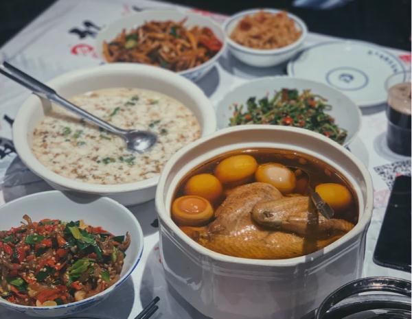 贾玲瘦了100斤了，你的春节怎么吃才能健康不胖？