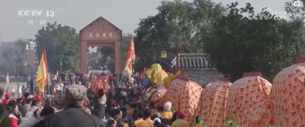 万象更新龙腾飞 “舞”出火热情怀 欢度锦绣中国年