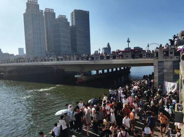 天津大爷说,掰掰们一直都在 天津大爷说,掰掰们一直都在