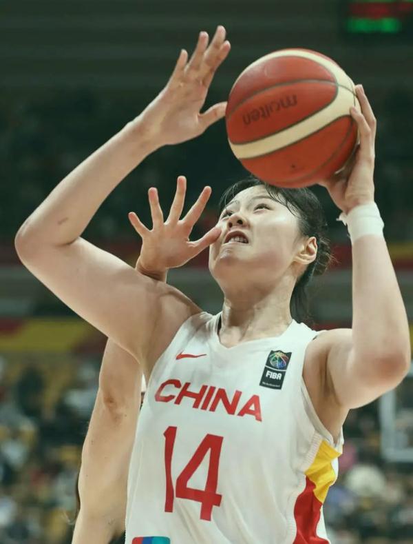 惨败32分！中国女篮主帅道歉！但好消息是→