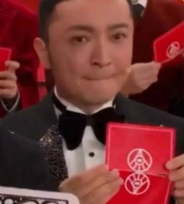 春晚魔术是道数学题？原来刘谦是这么变的