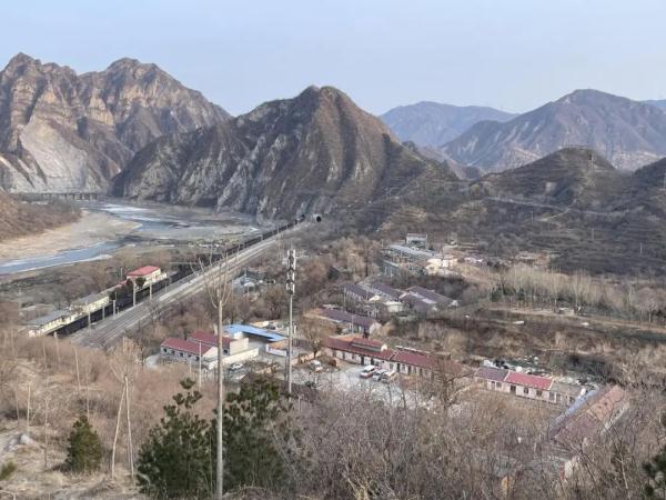 那个暴雨中安置了近千名滞留旅客的居委会主任，春节怎么过的？