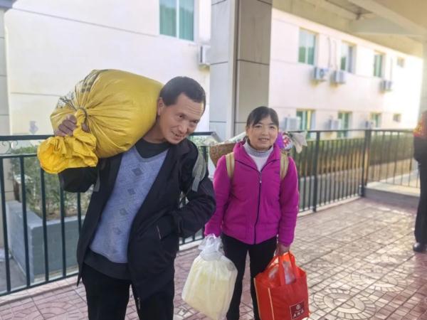 2分钟到10分钟,这趟车的停靠时间为什么变了? 2分钟到10分钟,这趟车的停靠时间为什么变了?