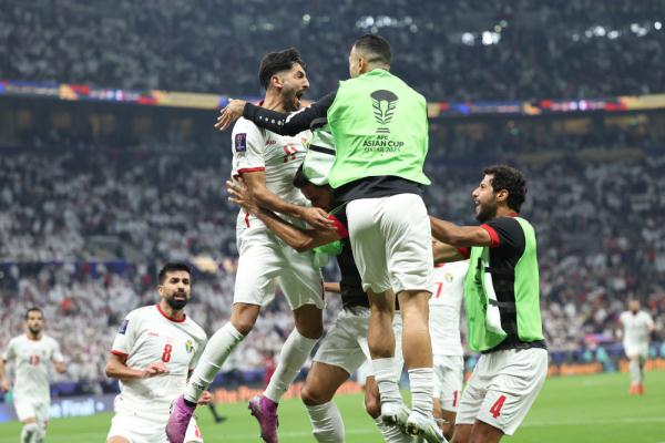 亚洲杯决赛丨卡塔尔胜约旦 夺得冠军 亚洲杯决赛丨卡塔尔胜约旦 夺得冠军