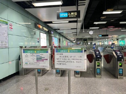 今明两天无人机表演期间，APM线海心沙、大剧院站“飞站”