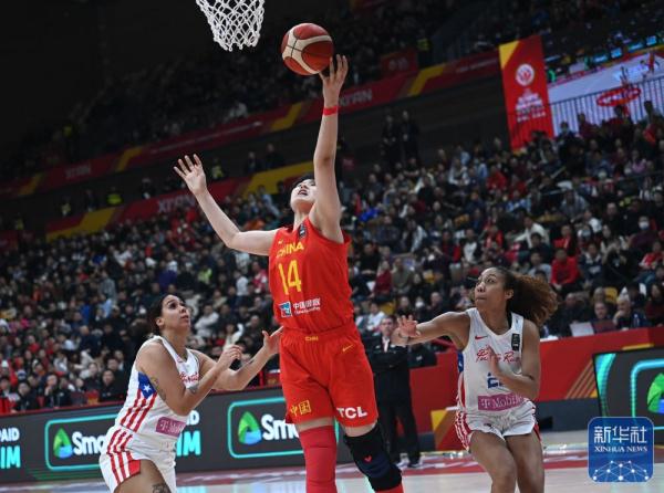 篮球｜2024国际篮联奥运女篮资格赛：中国队胜波多黎各队