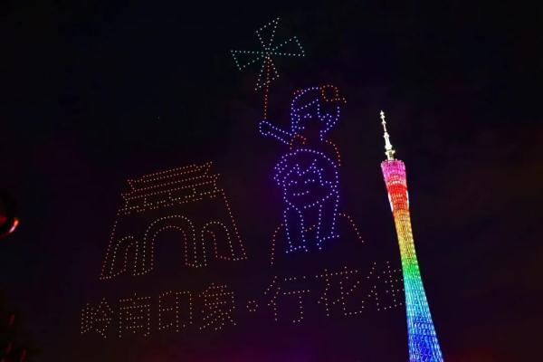 很多人拍到了！广州上空现巨型……