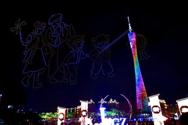 很多人拍到了！广州上空现巨型……