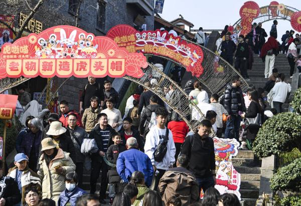 锦绣中国年丨千年古镇人气十足 锦绣中国年丨千年古镇人气十足