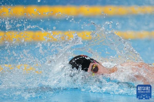 游泳世锦赛丨中国队男子4X100米自由泳接力夺冠 潘展乐破世界纪录