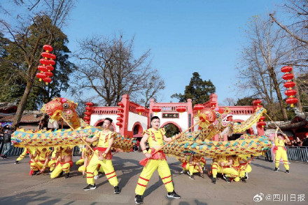 四川A级景区大年初二接待游客584万人次 四川A级景区大年初二接待游客584万人次