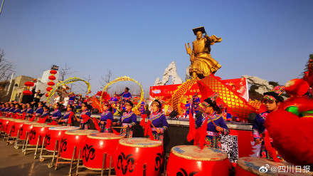 四川A级景区大年初二接待游客584万人次 四川A级景区大年初二接待游客584万人次