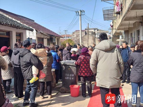 大年初三，这对失散30年母子终团圆了