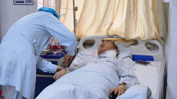 除夕夜，只有1名患者的住院部，11位医护在守护