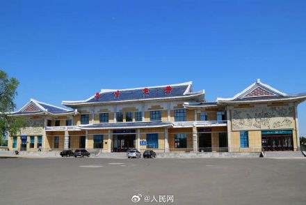 你知道多少带龙字的火车站？