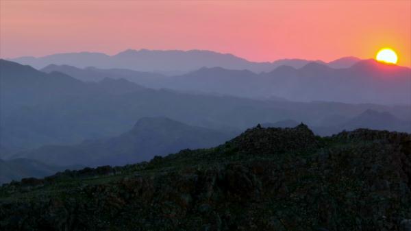 长城是一道墙？还是一条秩序带？