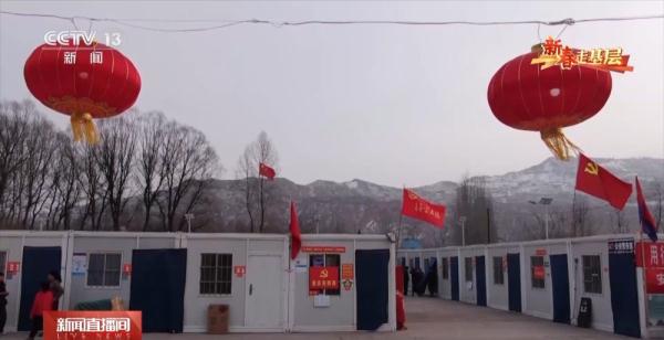 砂涌过后的金田村 记者探访板房里的特殊家庭