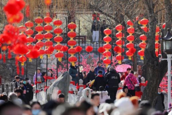 春节假期前四天，北京游客接待量排前十的景区是——