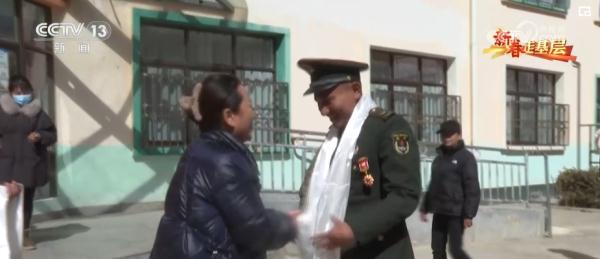 新春走基层 | 心心念念的家，久别的孩子回来了