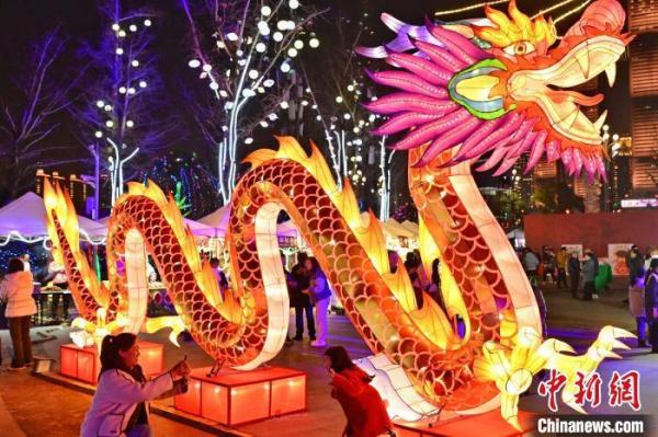 锦绣中国年｜赏花灯、观表演、品美食 重庆多彩活动“闹”新春
